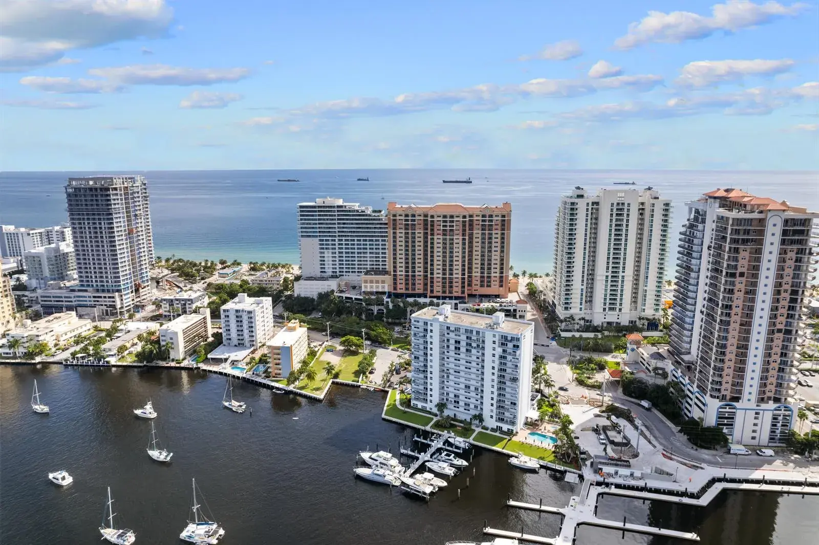 77 S Birch Road # 7D, Fort Lauderdale FL 33316