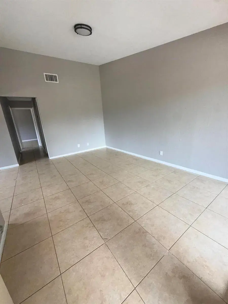 5324 BOSQUE Lane # 92, West Palm Beach FL 33415