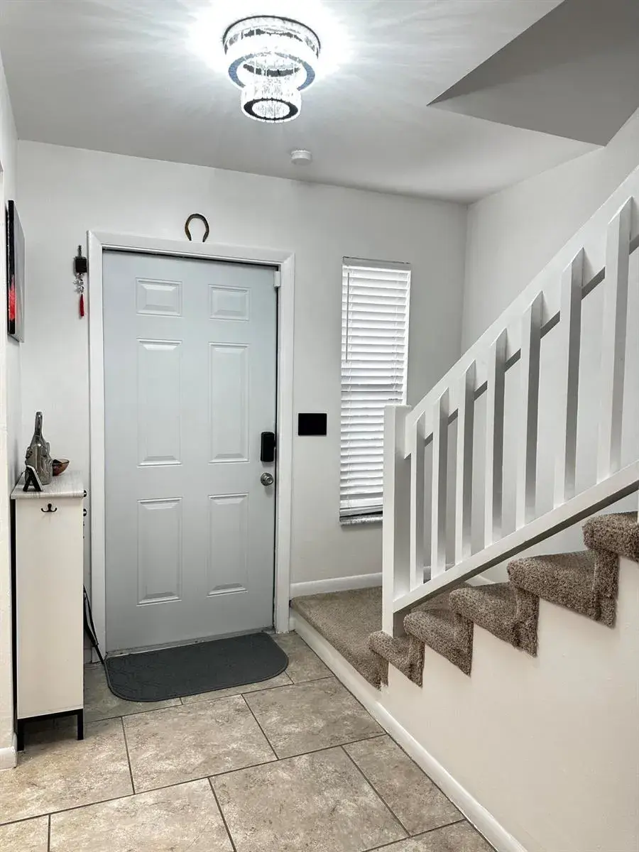 2105 Wharf Lane, FL 33463