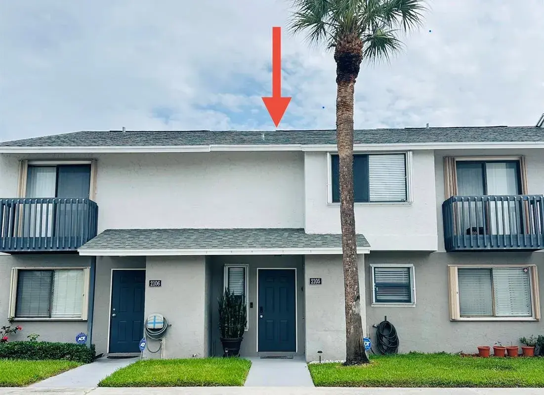 2105 Wharf Lane, FL 33463