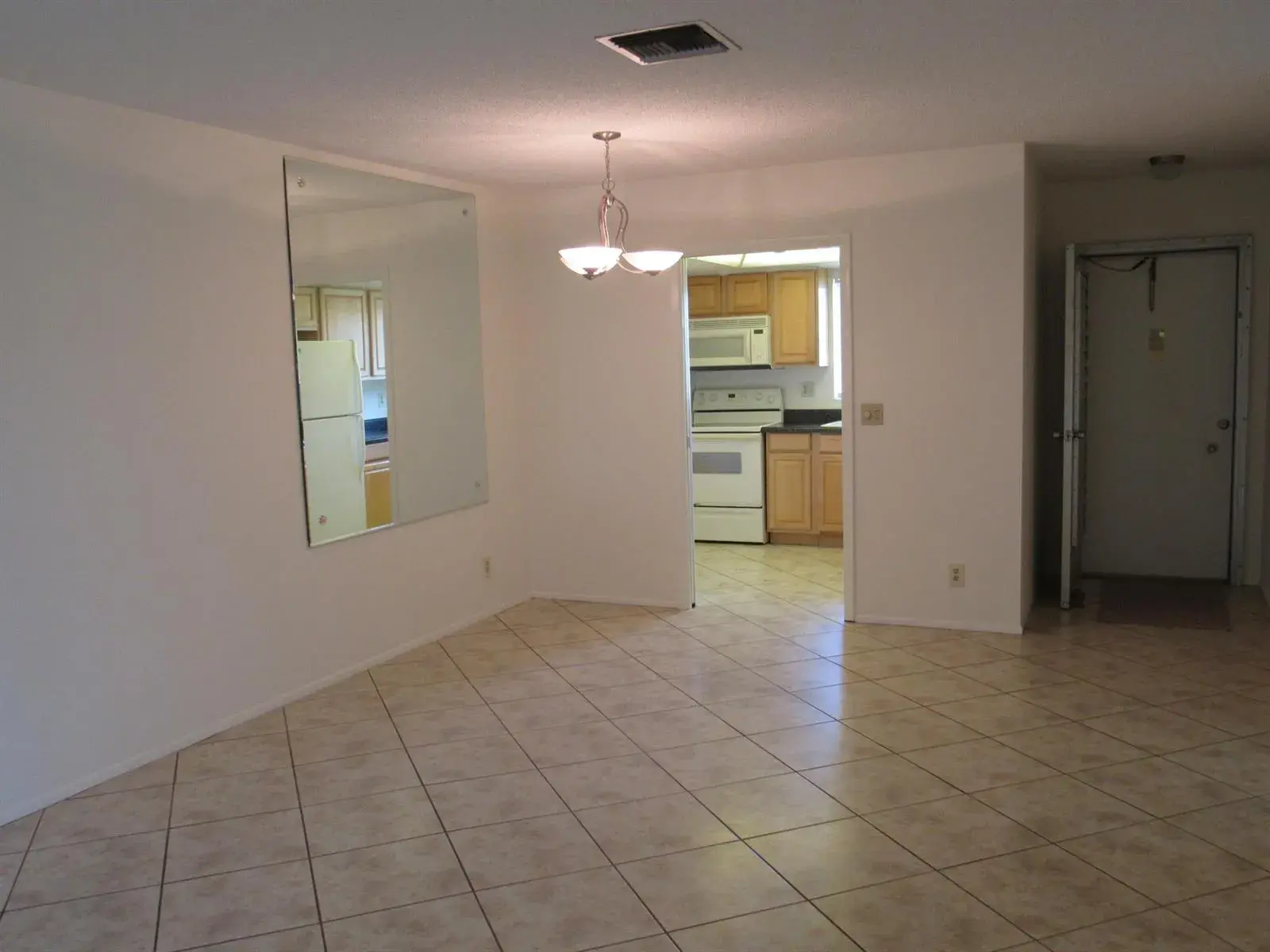 2679 Emory Drive E # F, West Palm Beach FL 33415