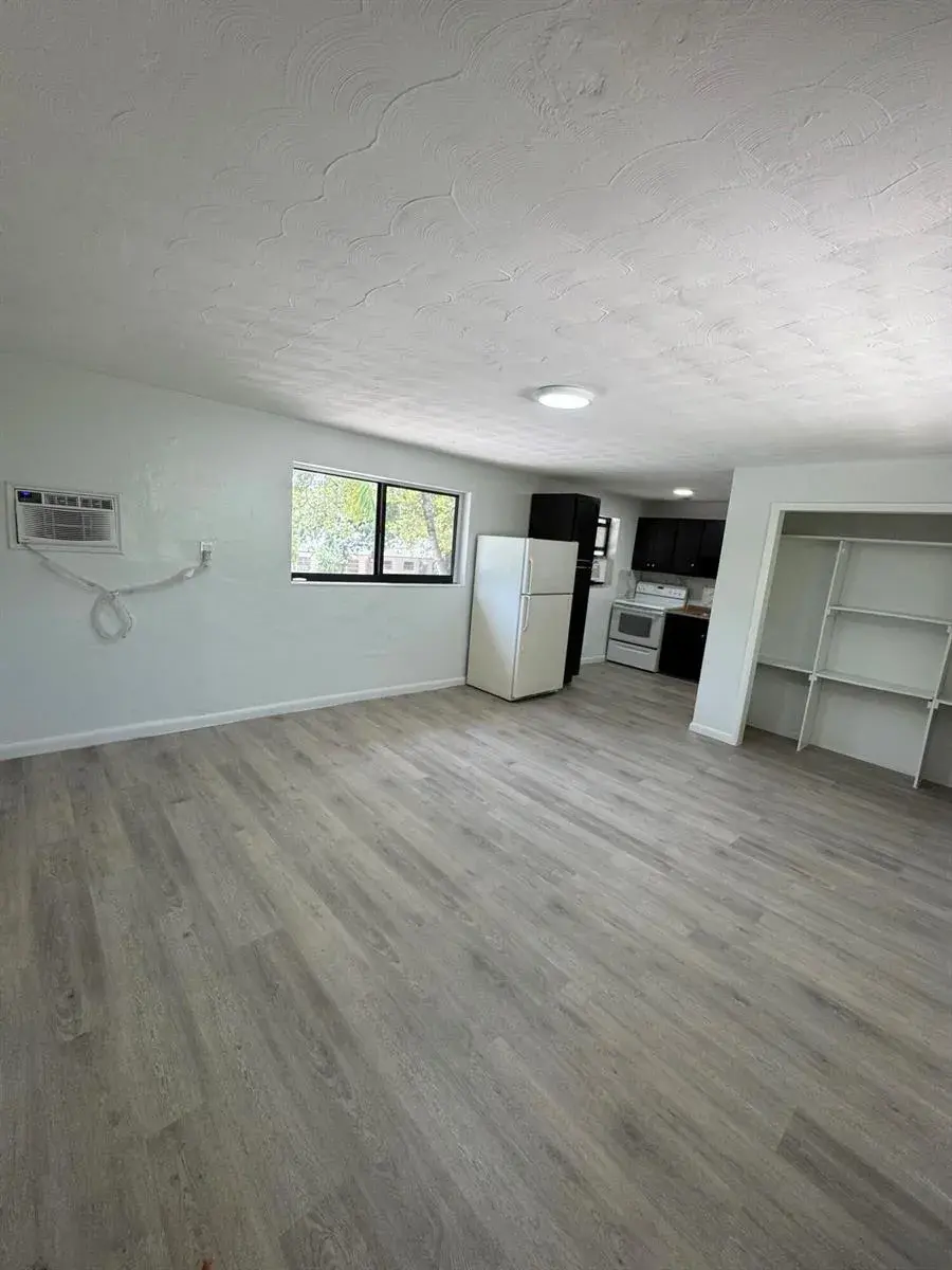 1113 SW 15TH Terrace # 11, Fort Lauderdale FL 33312