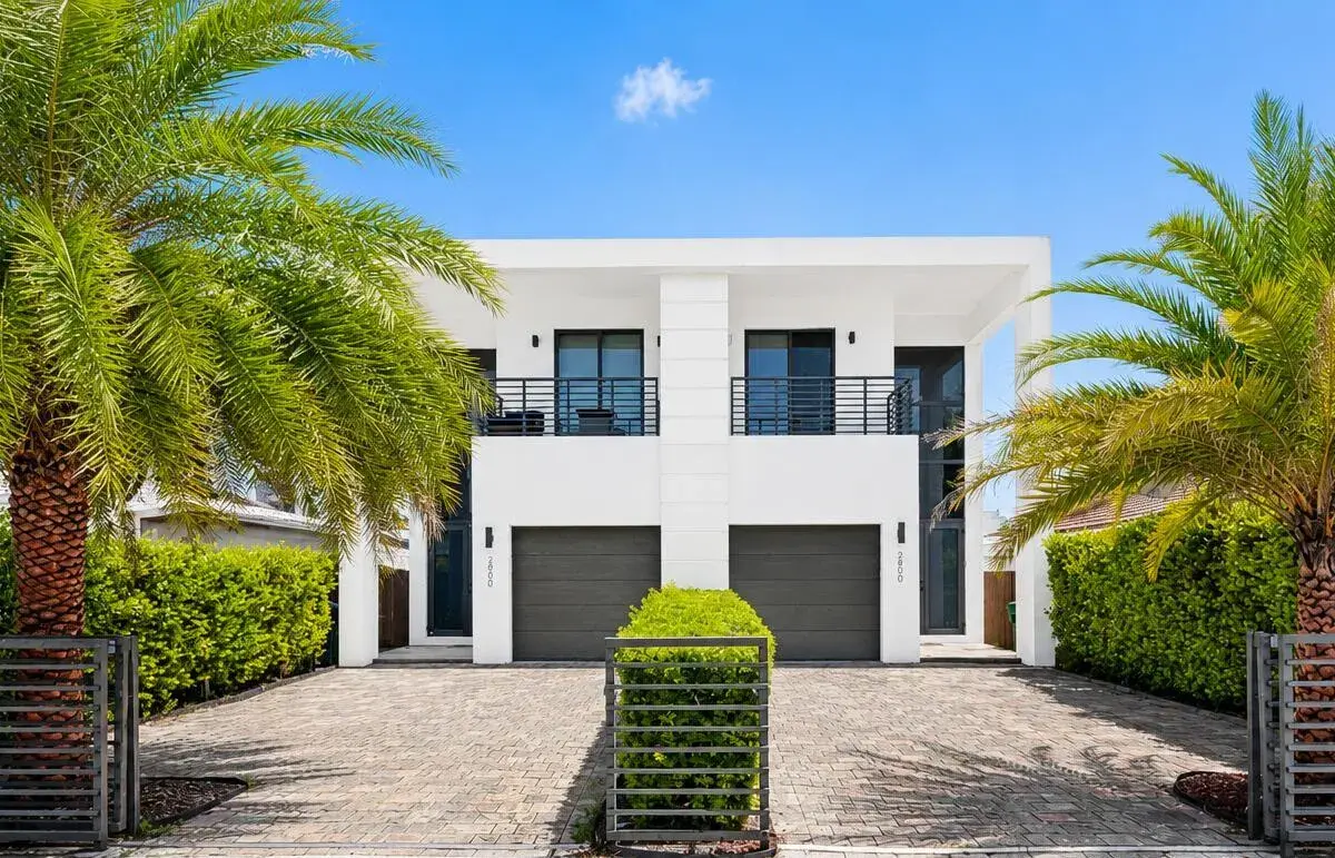 3090 SW 17th Street, Miami FL 33145