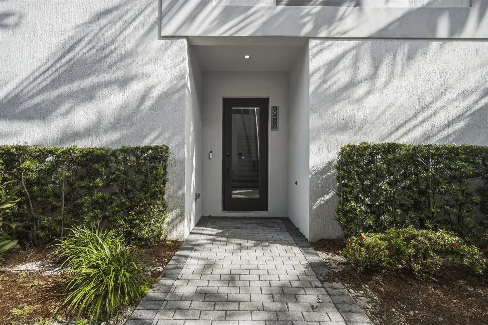 8272 NW 44th Terrace, Doral FL 33166