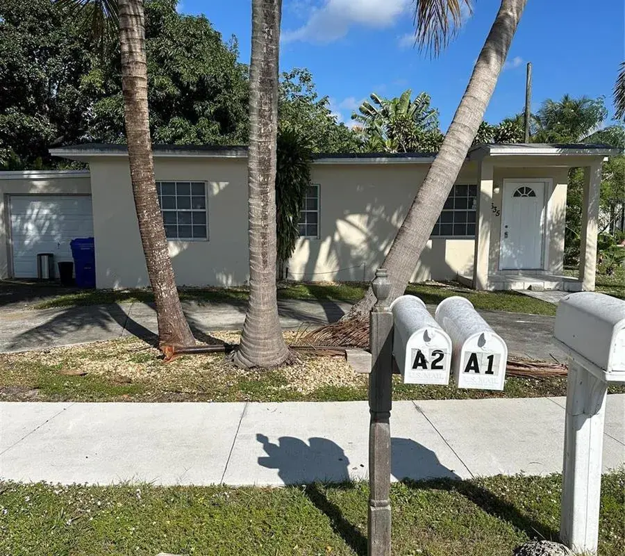5635 GRANT Street, Hollywood FL 33021