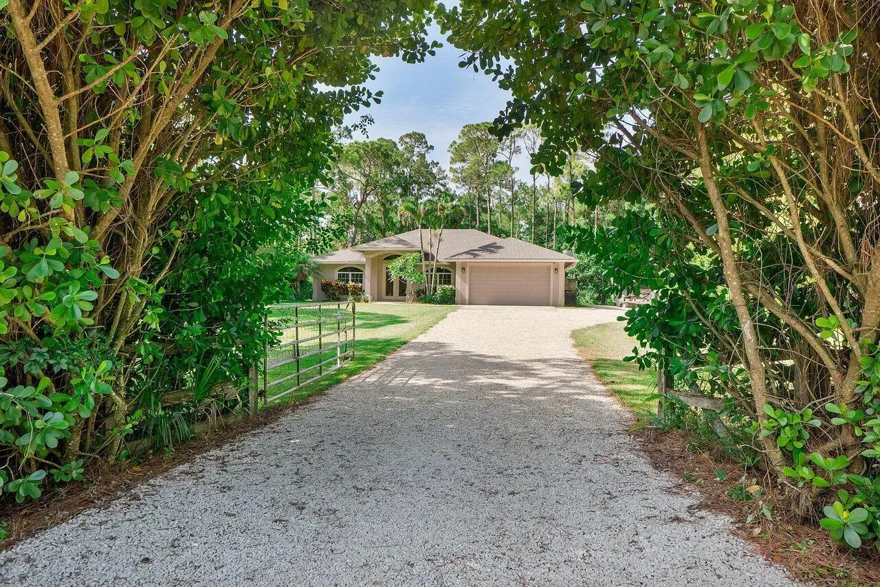 9608 Mockingbird Trail, FL 33478