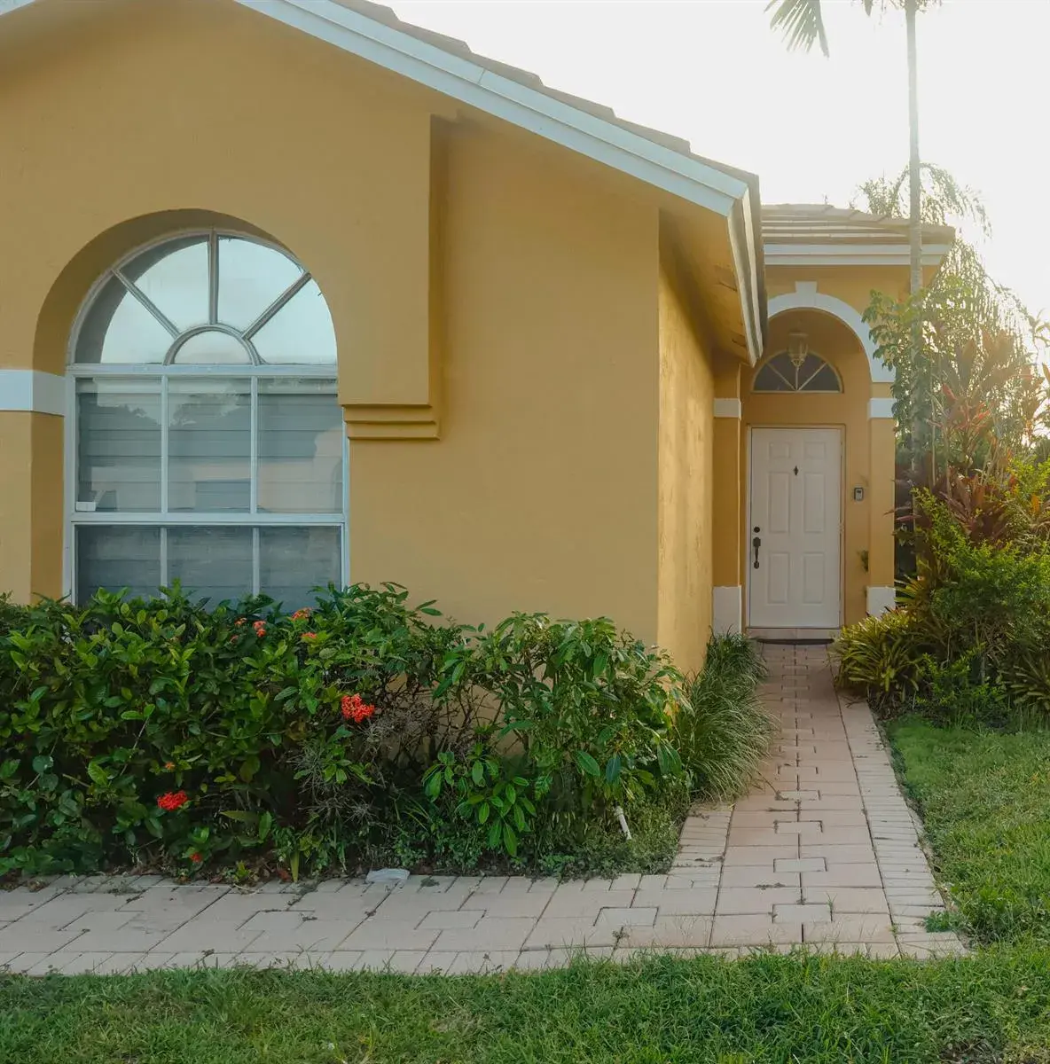 14750 SW 156TH Avenue, Miami FL 33196