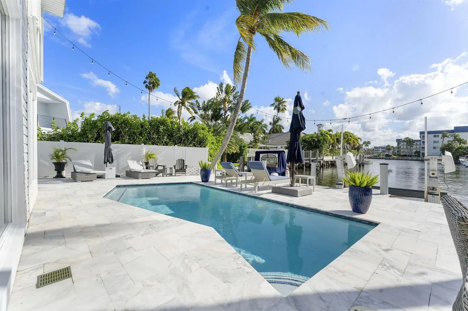 910 JASMINE Drive, Delray Beach FL 33483