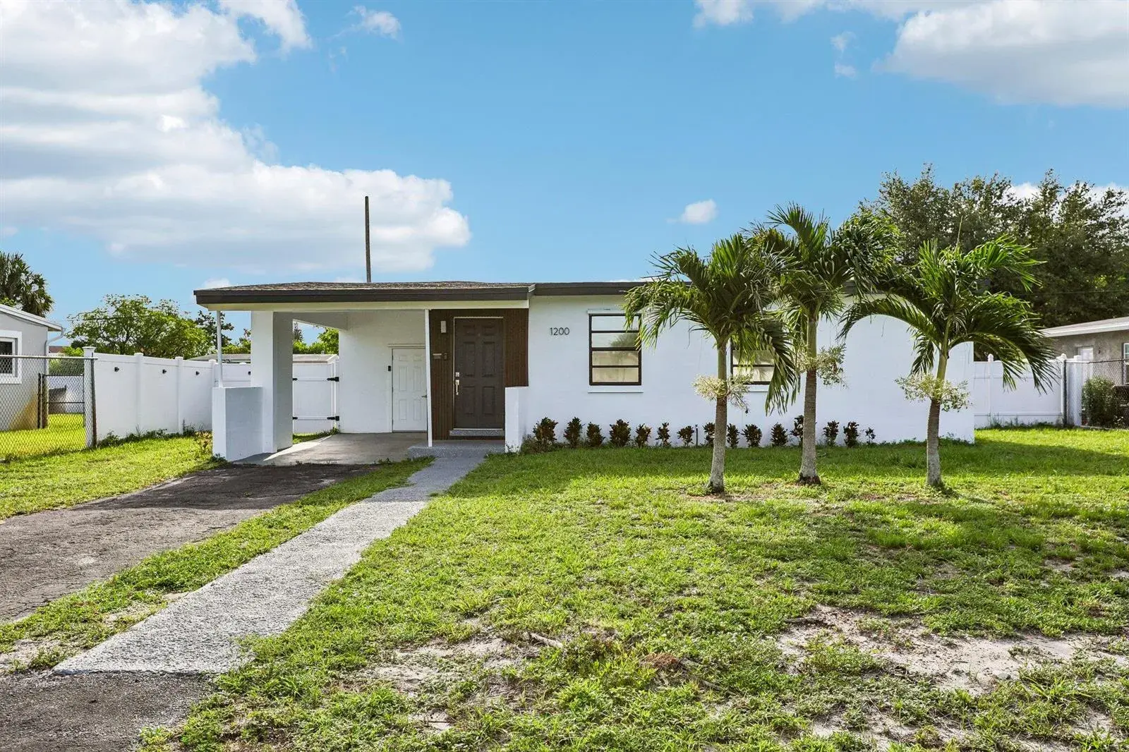 2 bedroom 1 bath Residential for sale at 1200 NW 19TH Avenue, Fort Lauderdale FL 33311