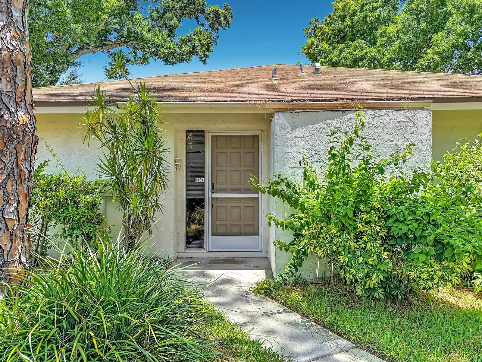 2 bedroom 2 bath Residential for sale at 5354 ROYAL PALM Avenue # 5354, Sarasota FL 34234