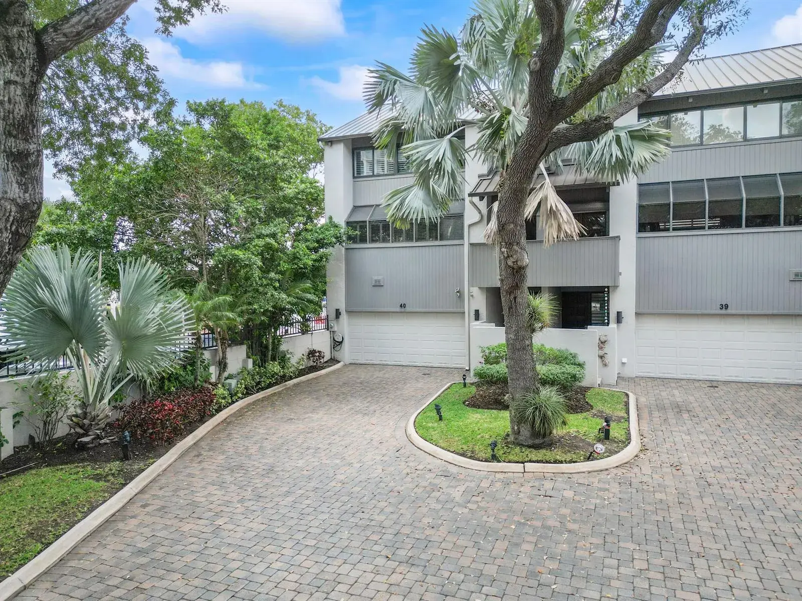 40 Portside Drive, Fort Lauderdale FL 33316