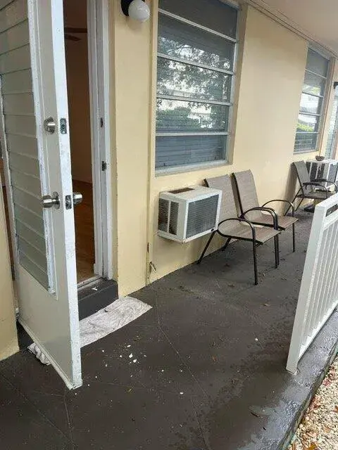 441 COLLINS Avenue # 6, Miami Beach FL 33139