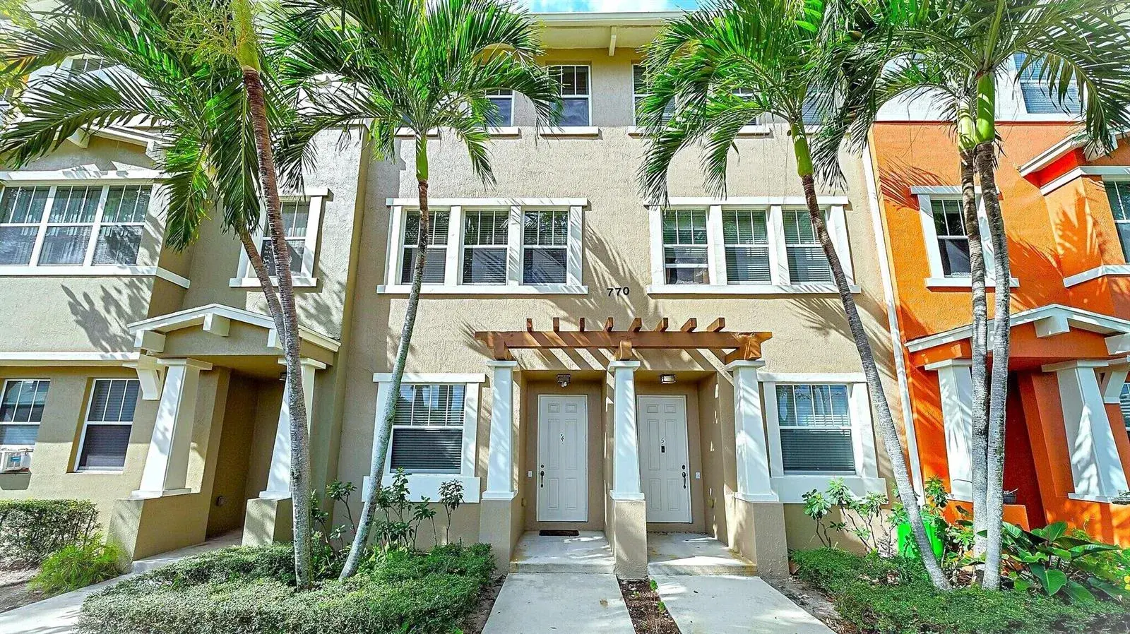 2 bedroom 2 bath Residential Lease for rent at 770 MILLBRAE Court # 4, West Palm Beach FL 33401