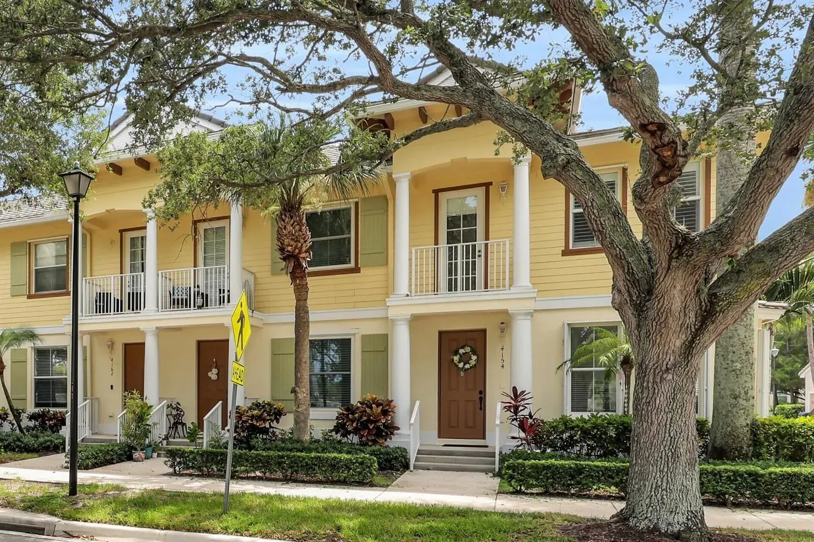 2 bedroom 2 bath Residential for sale at 4154 Stadium Drive, Jupiter FL 33458