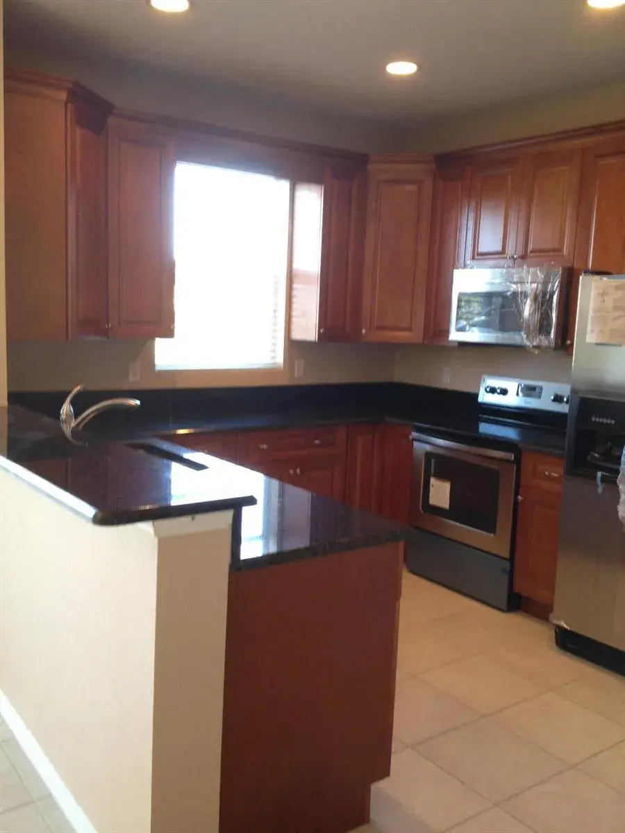 911 Seminole Palms Drive, FL 33463