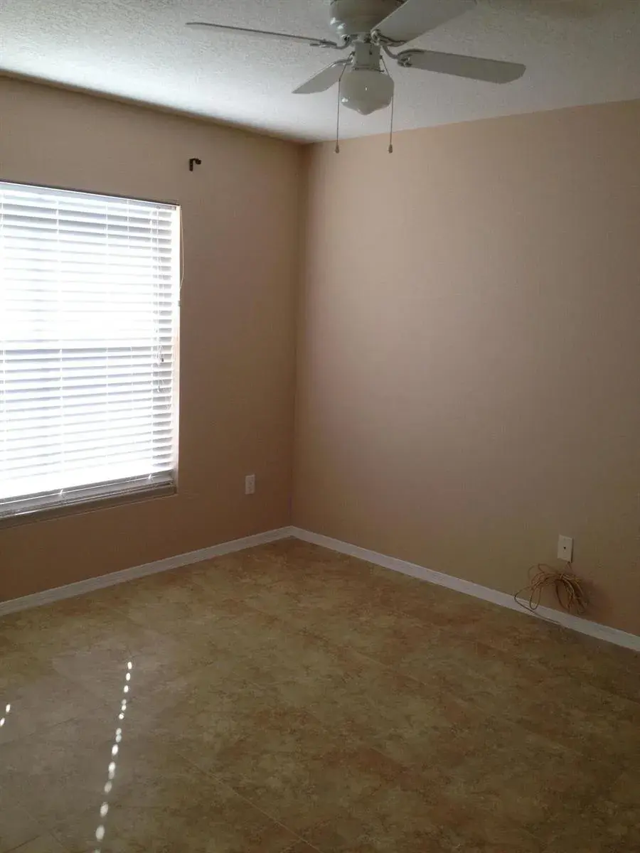 911 Seminole Palms Drive, FL 33463