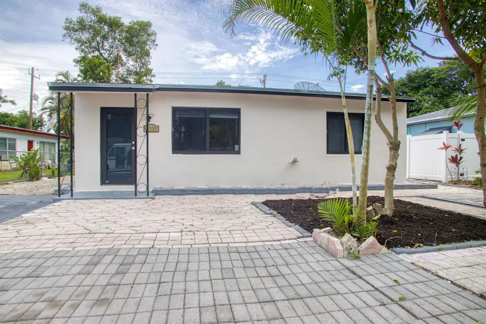 1316 NW 2ND Avenue, Fort Lauderdale FL 33311