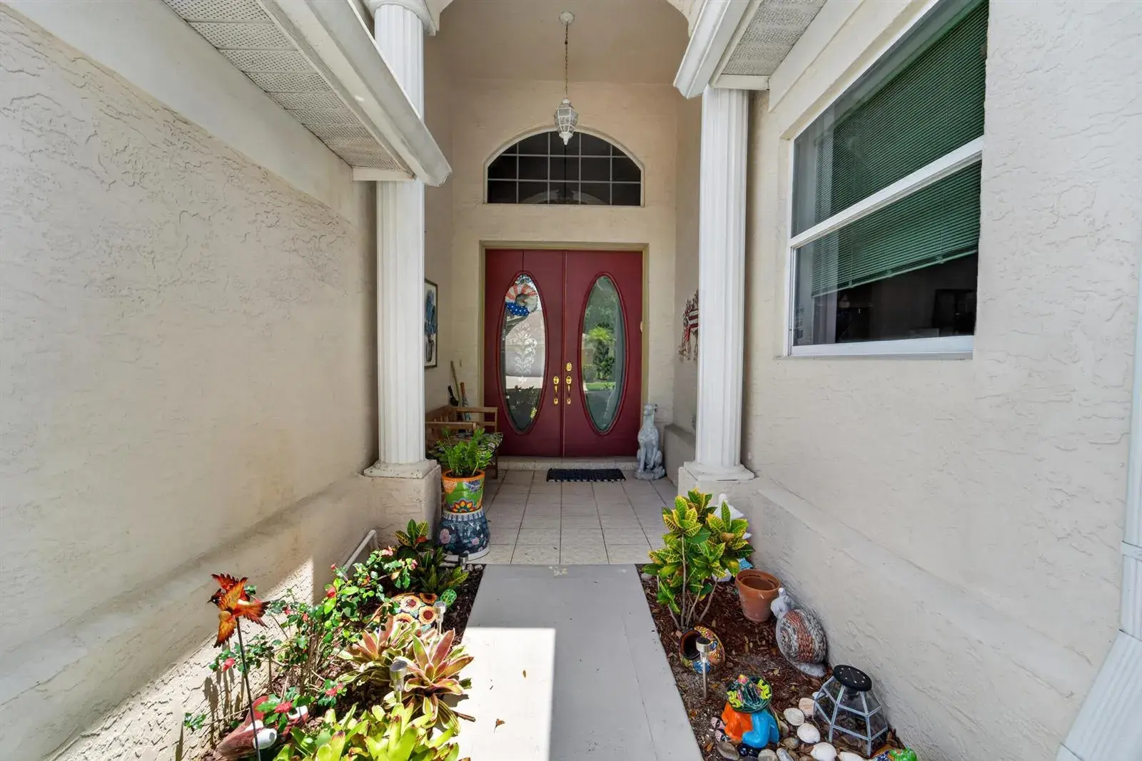 573 NW MONTEVINA Drive, Port St. Lucie FL 34986