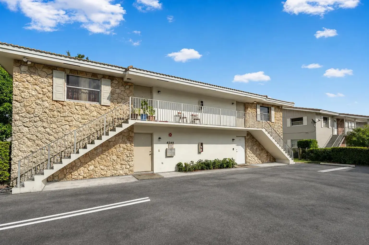 4341 RIVERSIDE Drive # D, Coral Springs FL 33065