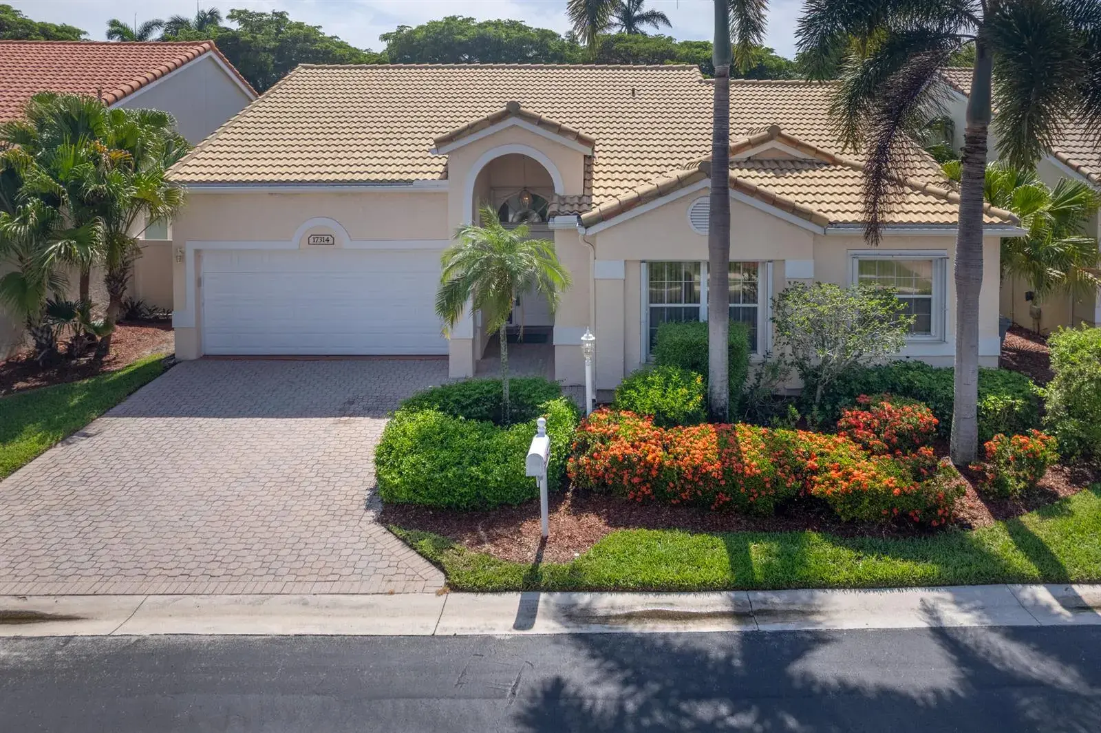 17314 Ventana Drive, Boca Raton FL 33487