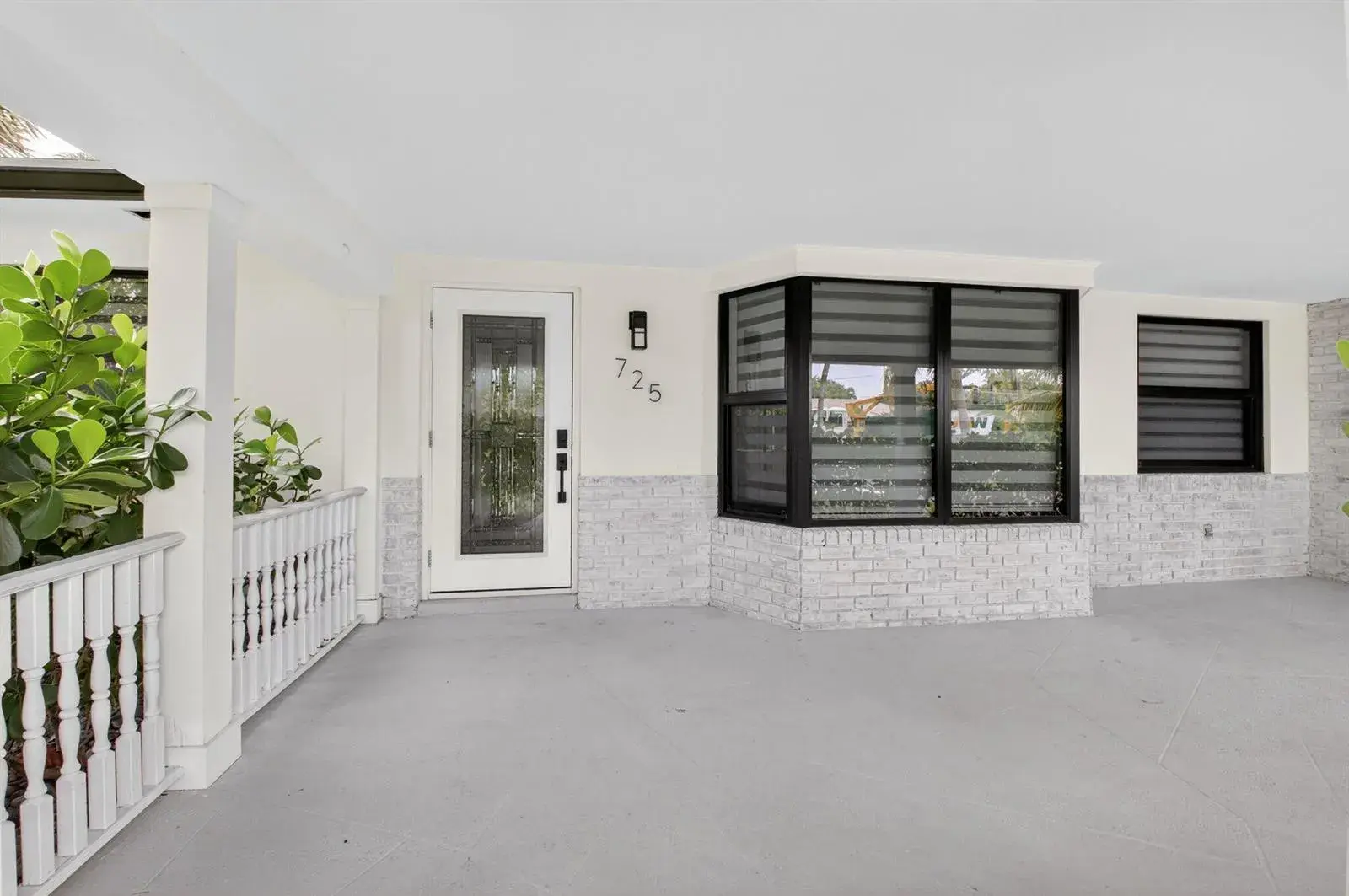 725 Heron Drive, Delray Beach FL 33444