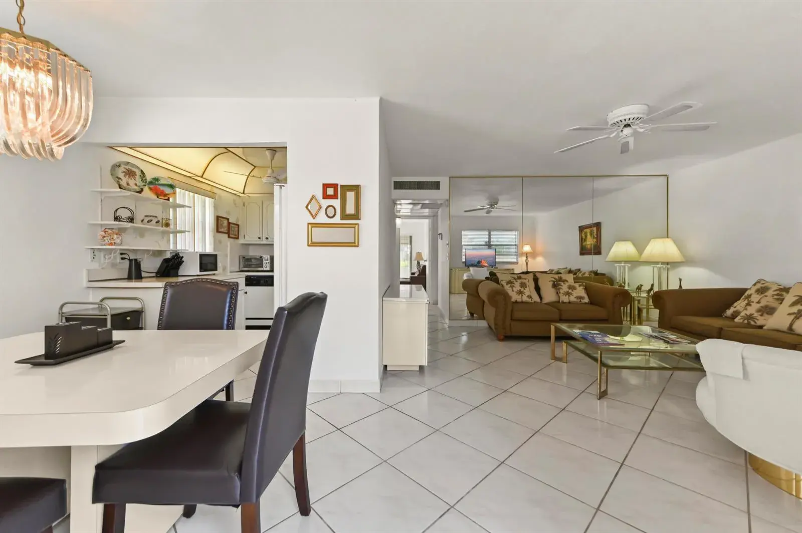 209 WATERFORD I, Delray Beach FL 33446