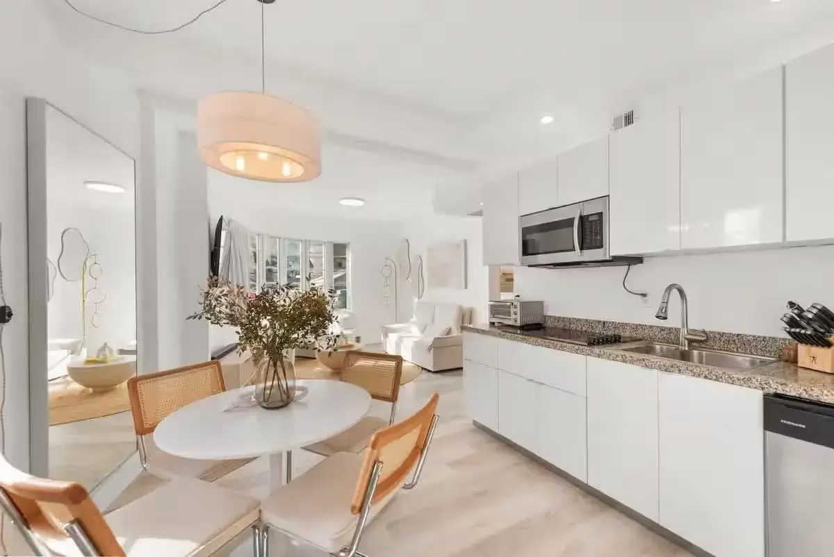 530 Ocean Drive, Miami Beach FL 33139