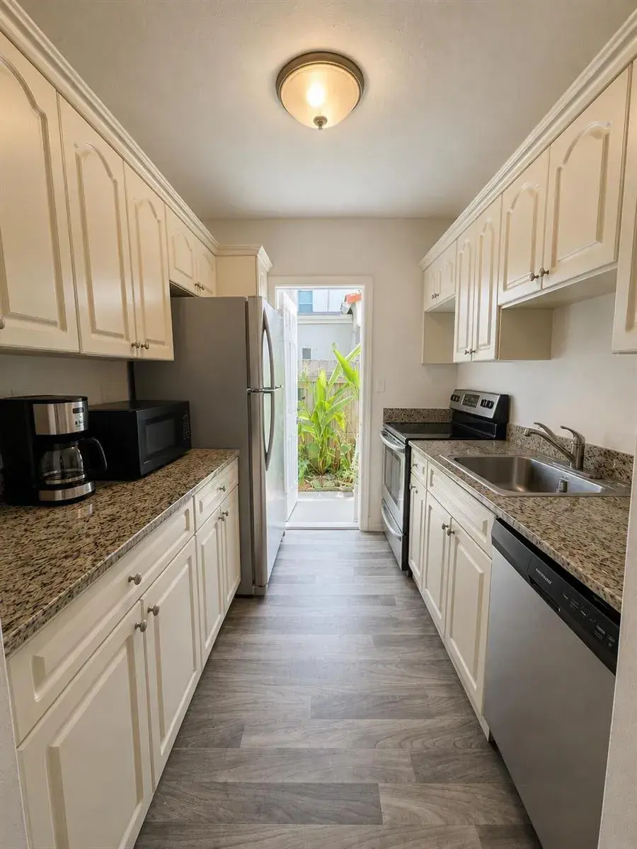 317 NE 13th Avenue # 2, Fort Lauderdale FL 33301