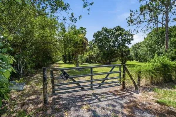 3761 C Road, FL 33470