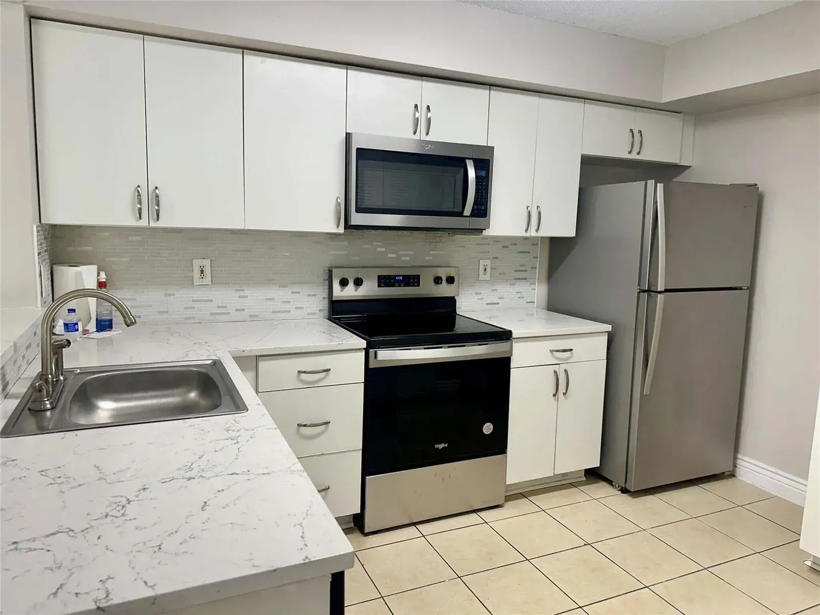 5701 RIVERSIDE Drive, Coral Springs FL 33067