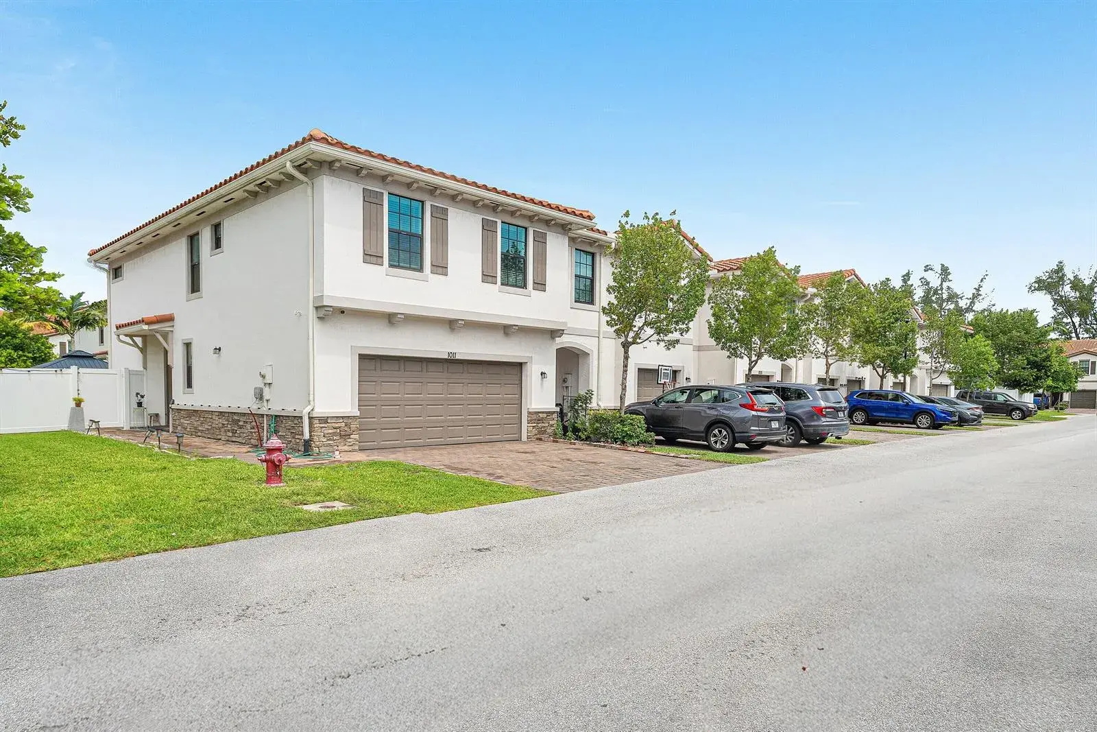 1011 WILLOW Place, Riviera Beach FL 33410