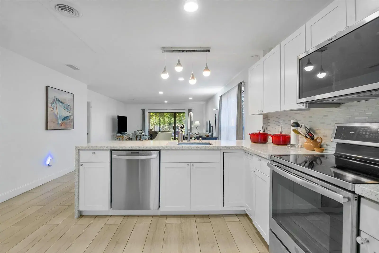 2 bedroom 2 bath Residential Lease for rent at 8436 CYPRESS Lane # 7H, Boca Raton FL 33433