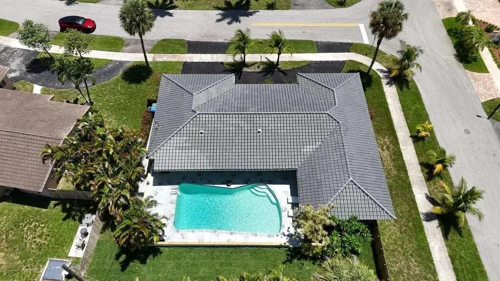 2919 NW 11TH Terrace, Wilton Manors FL 33311