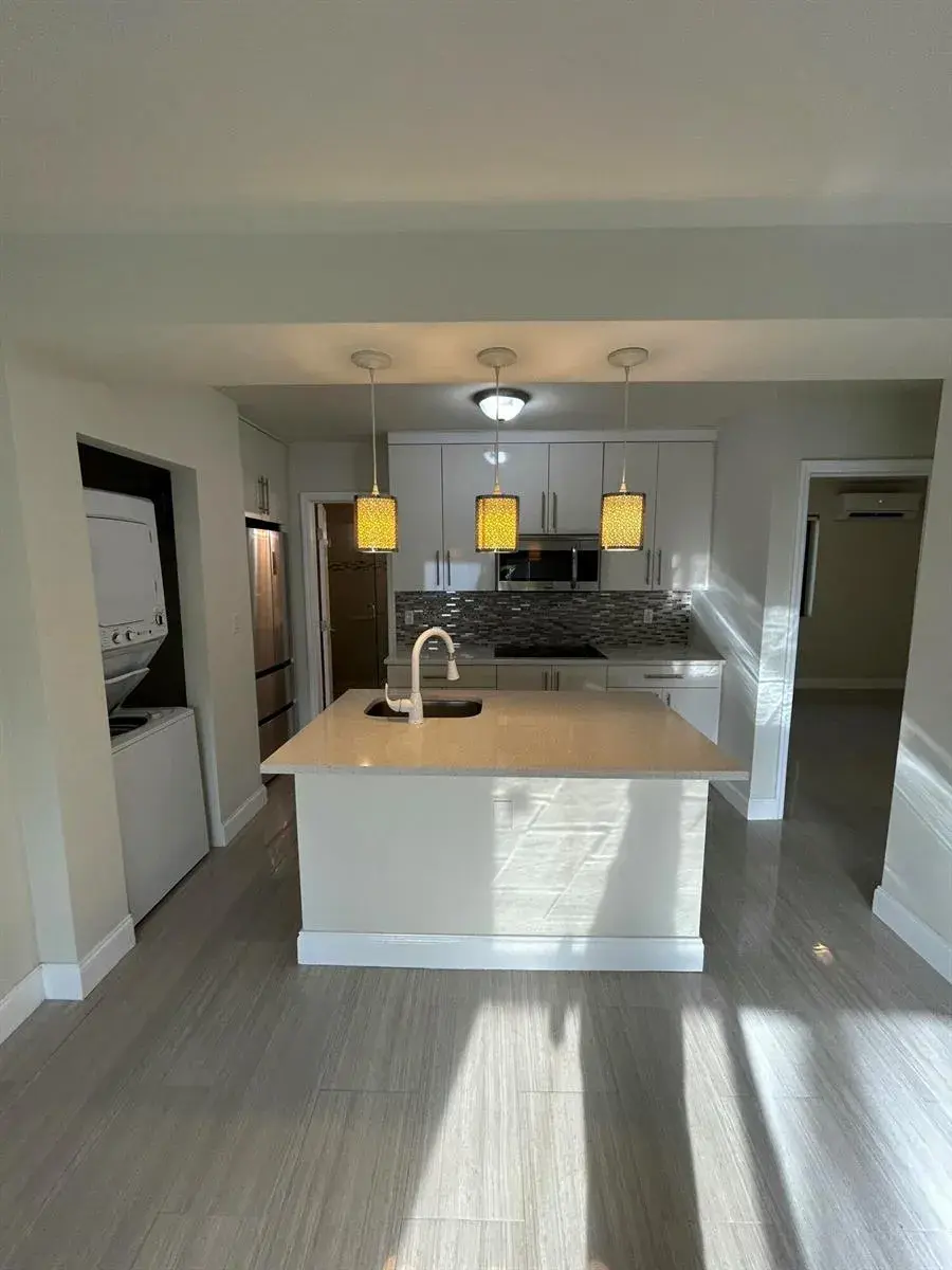916 NE 15th Avenue # 3, Fort Lauderdale FL 33304