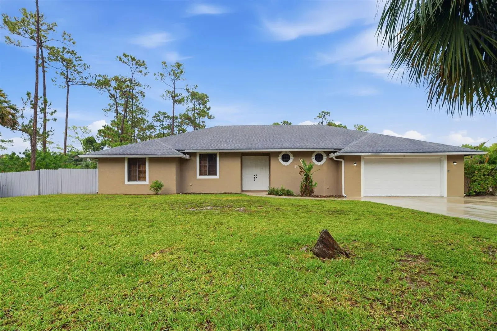 4 bedroom 3 bath Residential for sale at 15731 85th Road N, Loxahatchee FL 33470