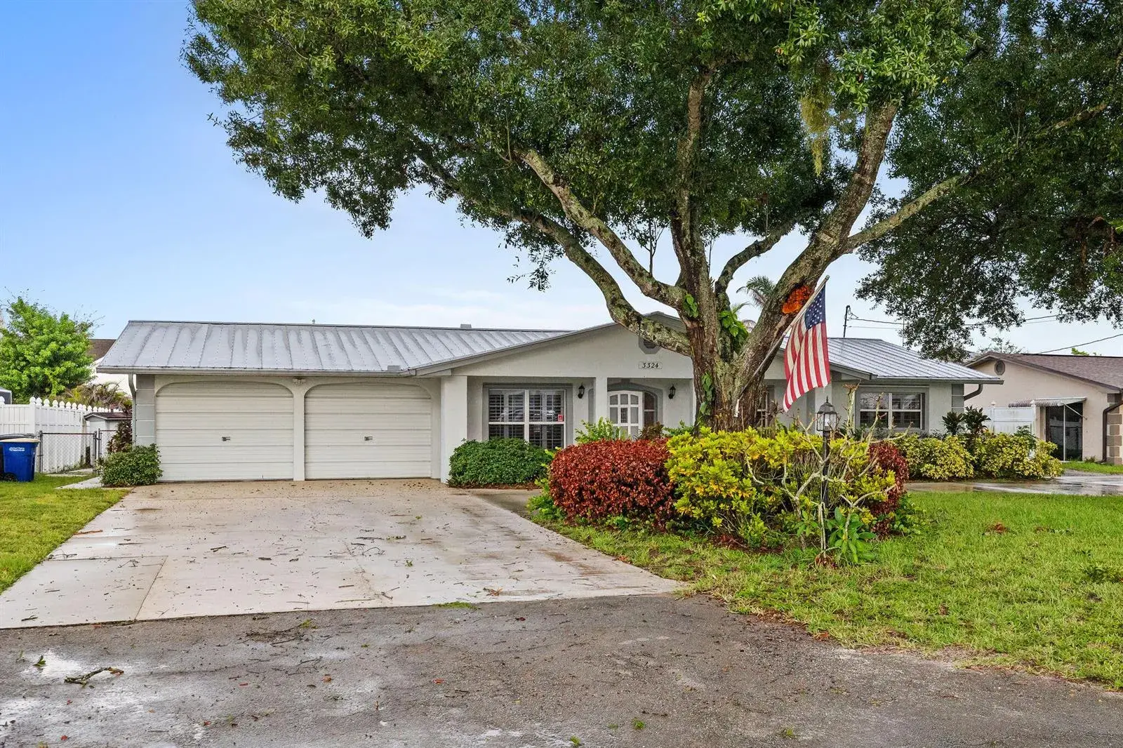 3 bedroom 2 bath Residential Lease for rent at 3324 SUNRISE Boulevard, Fort Pierce FL 34982