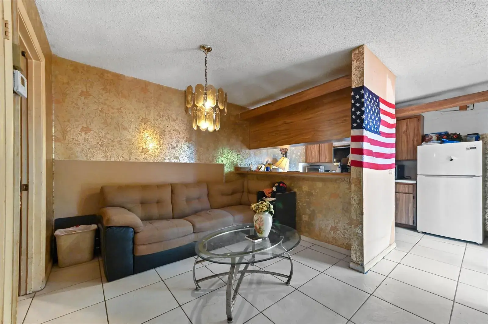 2423 24th Lane, FL 33463