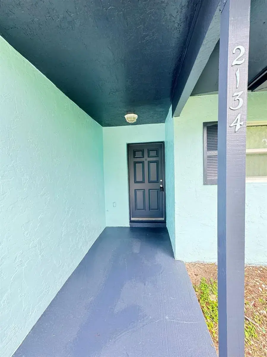 2132 NE Pelican Terrace, Jensen Beach FL 34957