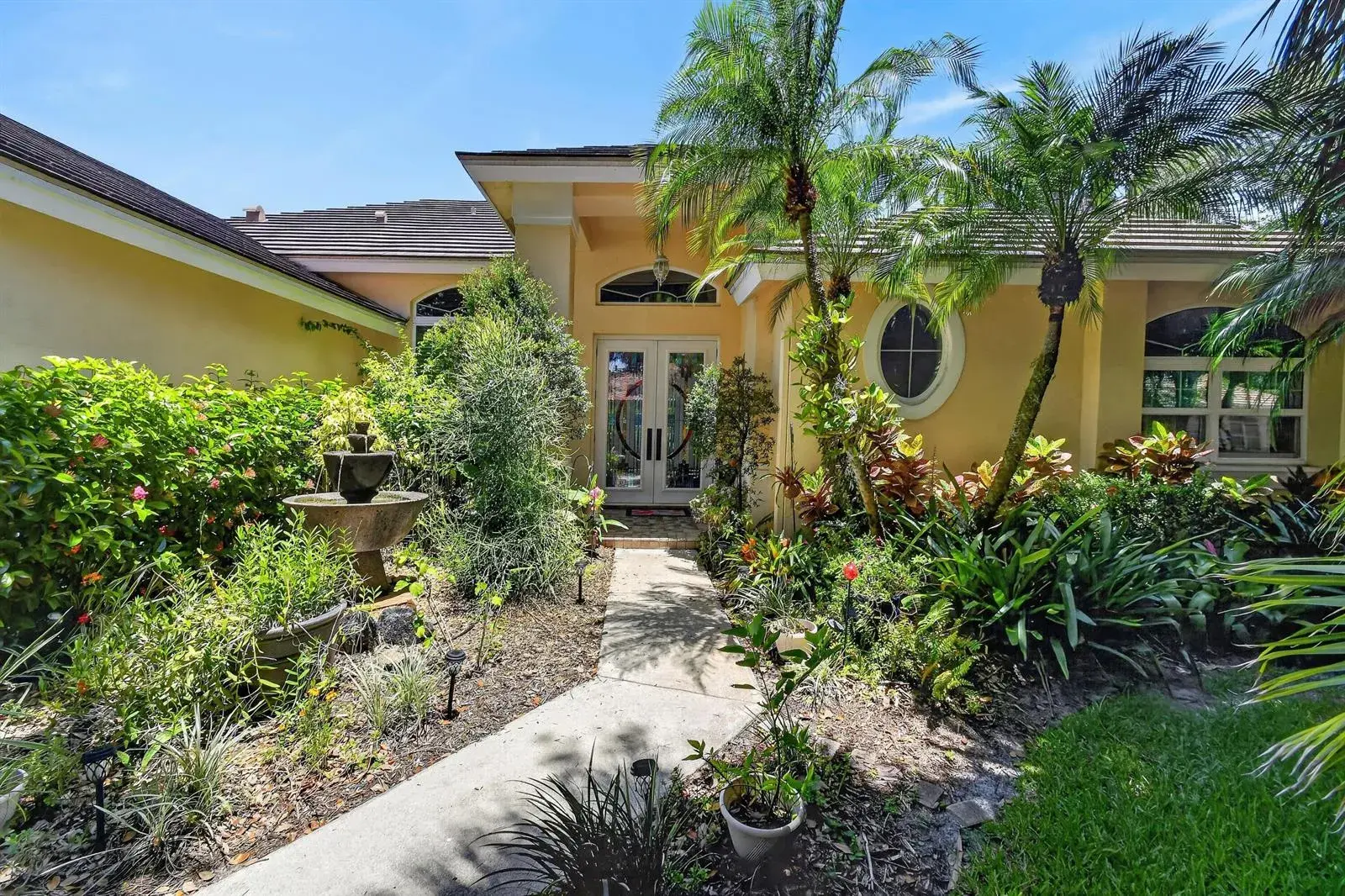 153 N River Drive E, Jupiter FL 33458