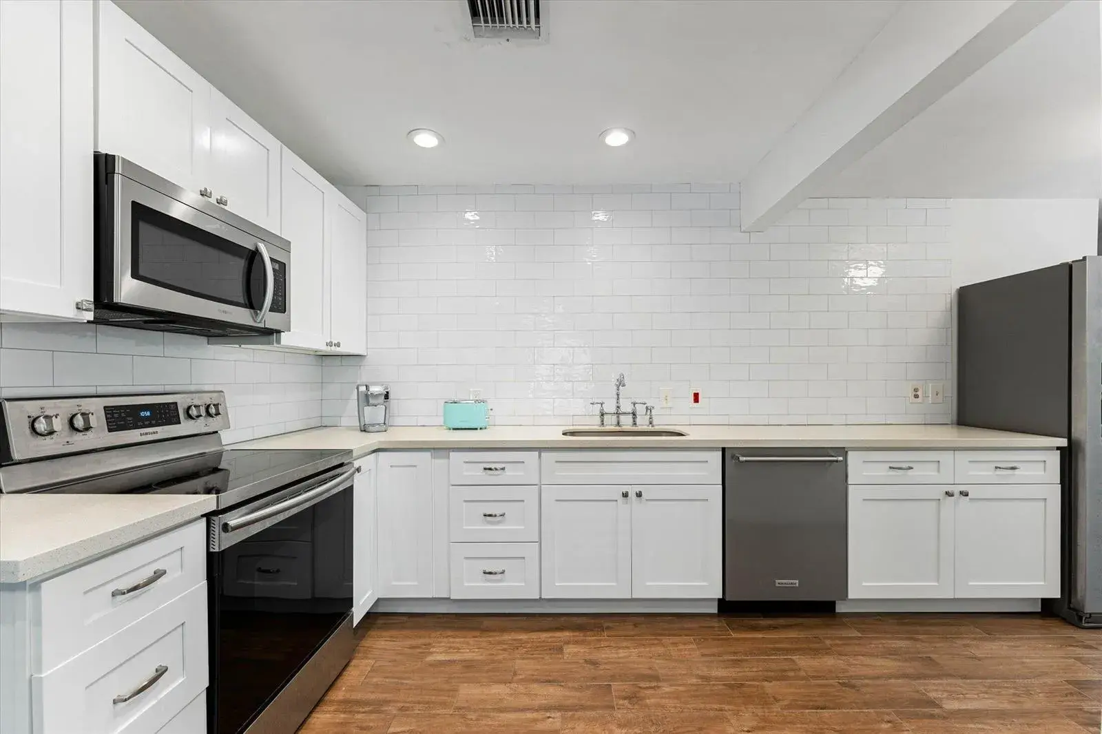 4880 LINCOLN Road, Delray Beach FL 33445