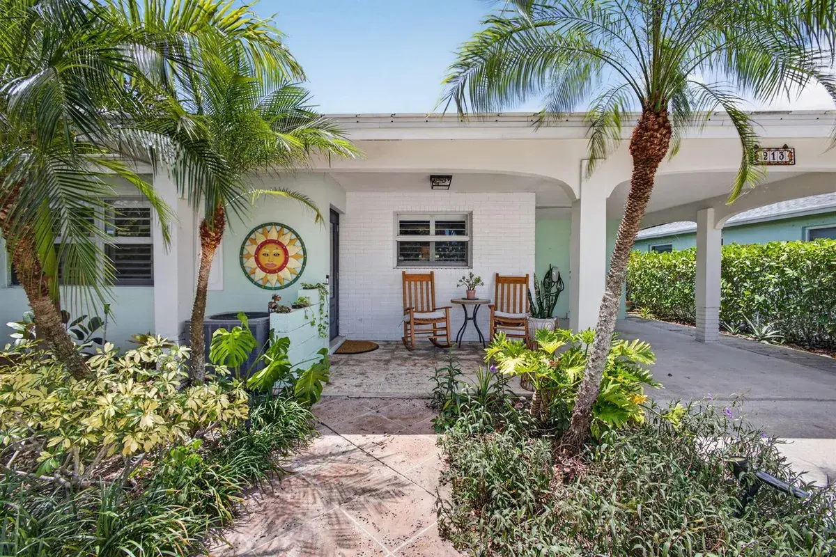 213 Fordham Drive, Lake Worth FL 33460