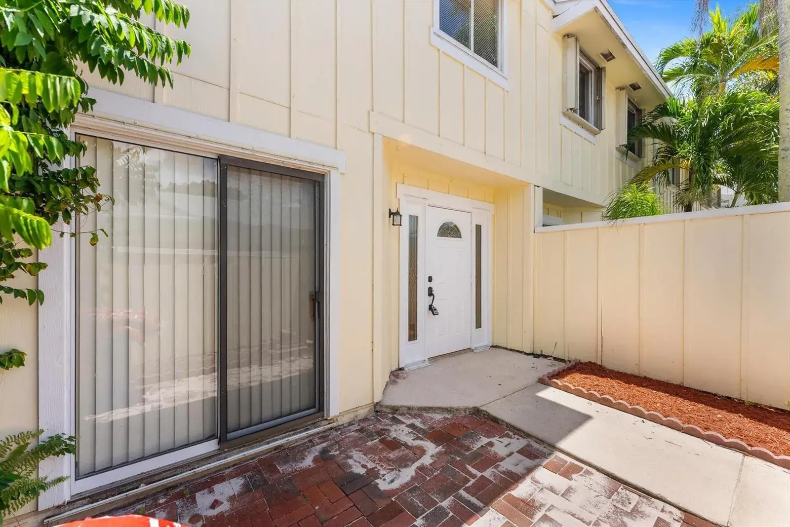 6175 RIVERWALK Lane # 4, Jupiter FL 33458