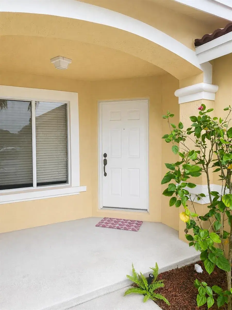 2 bedroom 2 bath Residential Lease for rent at 1007 Arezzo Circle, Boynton Beach FL 33436