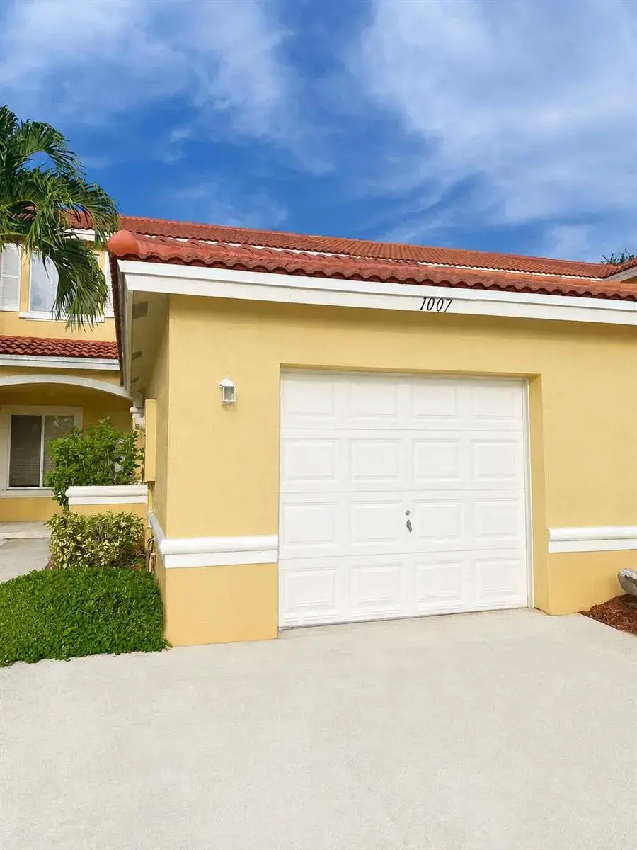 1007 Arezzo Circle, Boynton Beach FL 33436