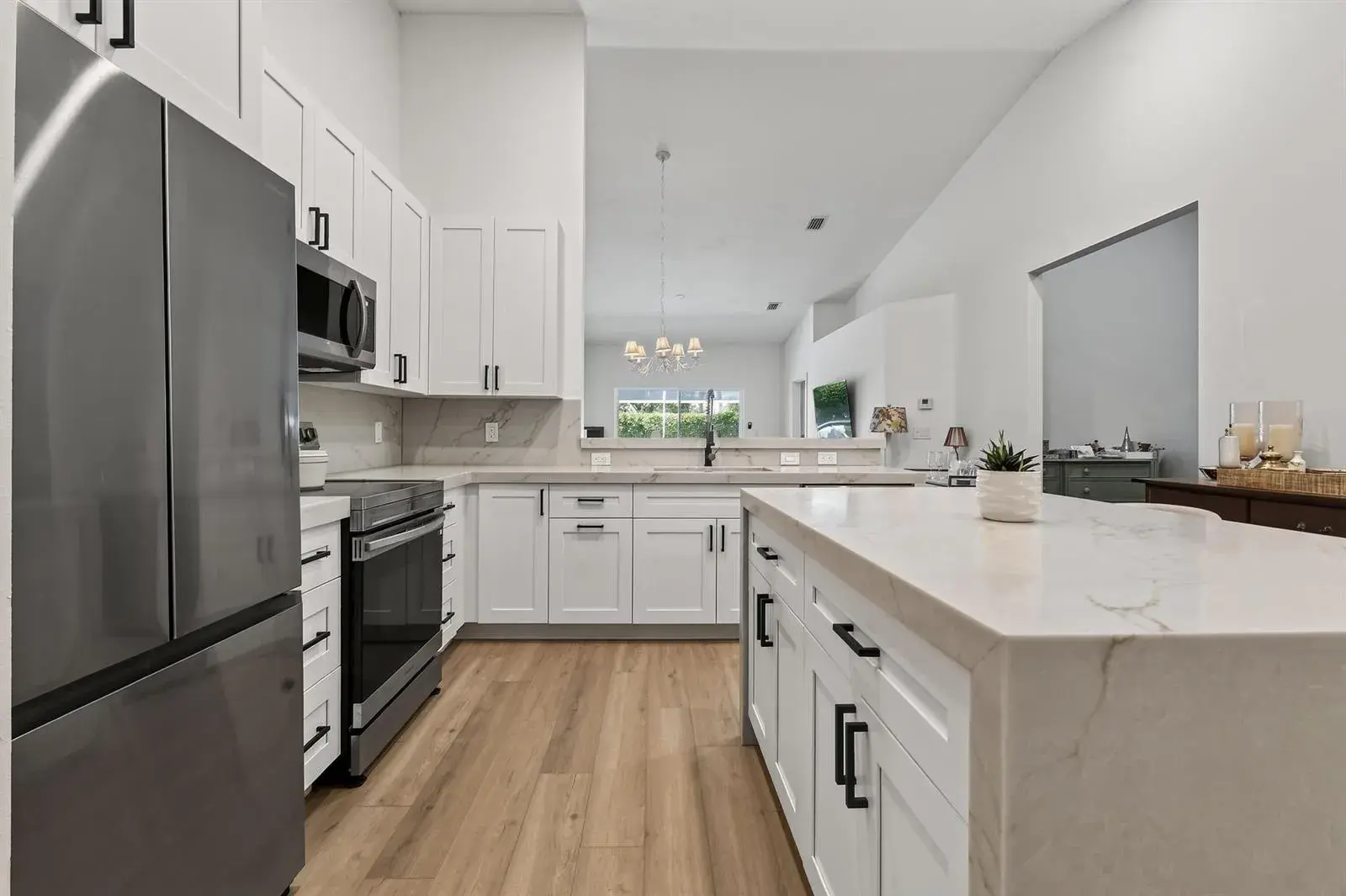 8402 Logia Circle, Boynton Beach FL 33472