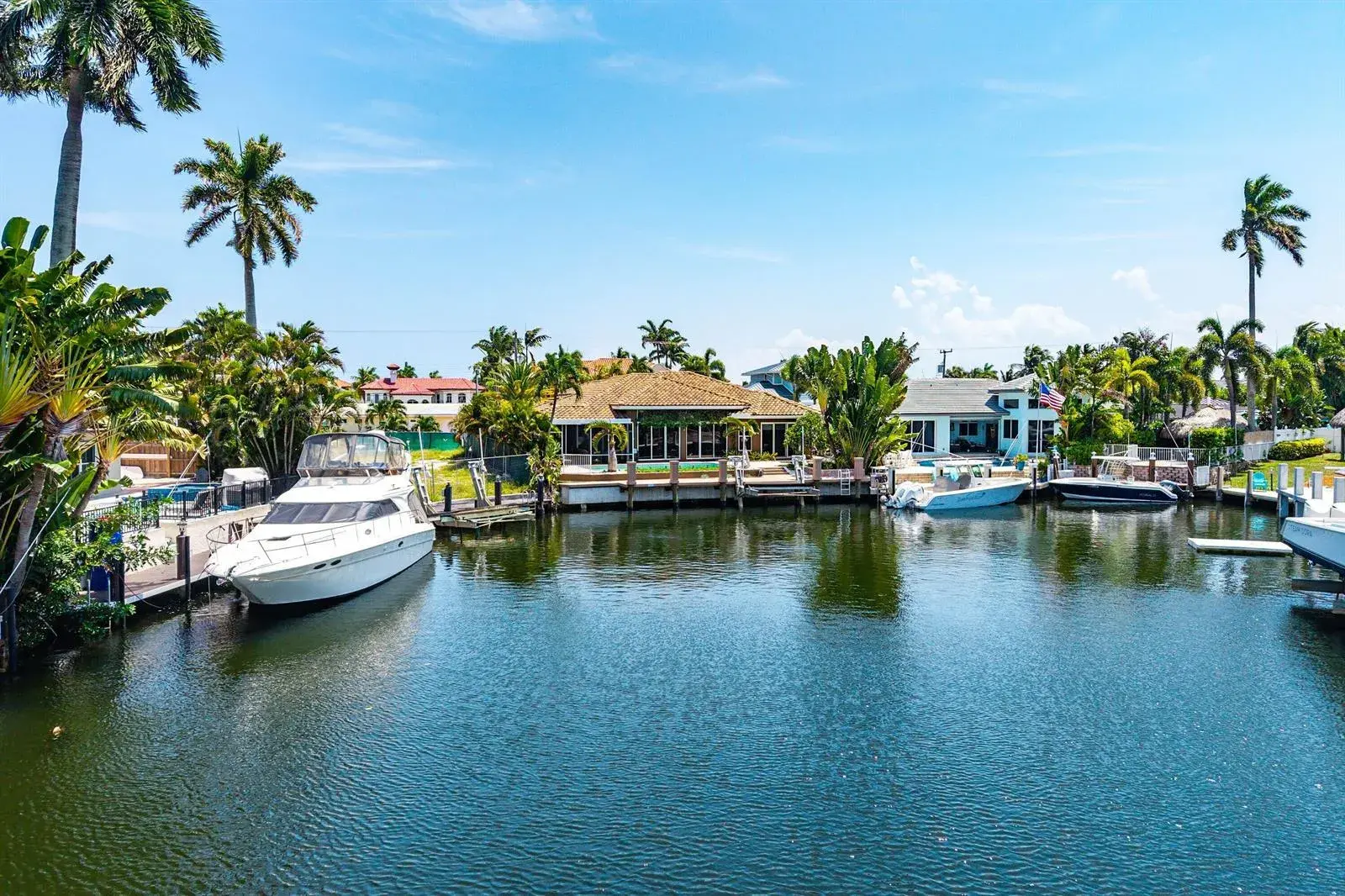 2761 NE 48TH Court, Lighthouse Point FL 33064