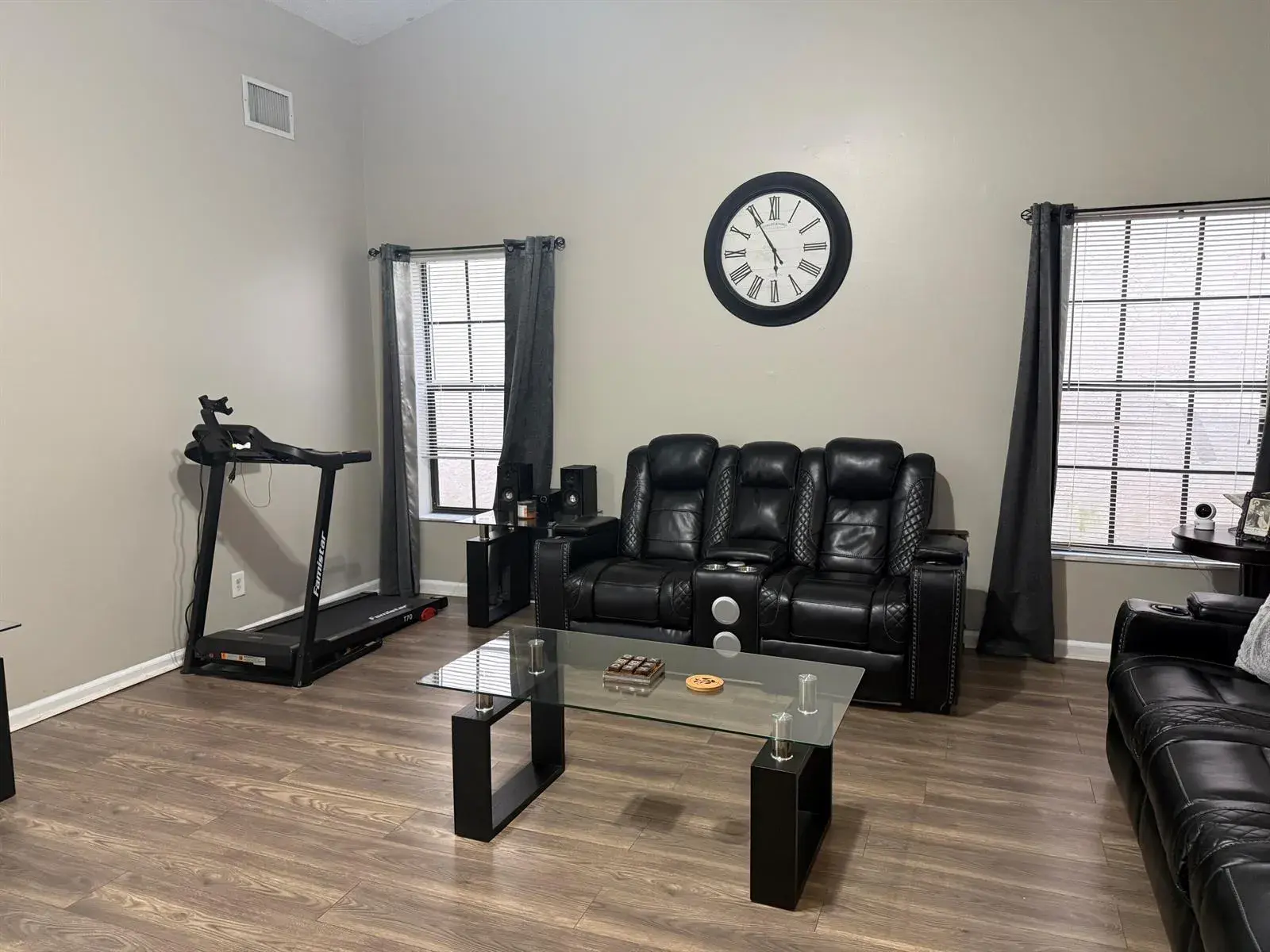 13025 MEADOWBREEZE Drive, Wellington FL 33414