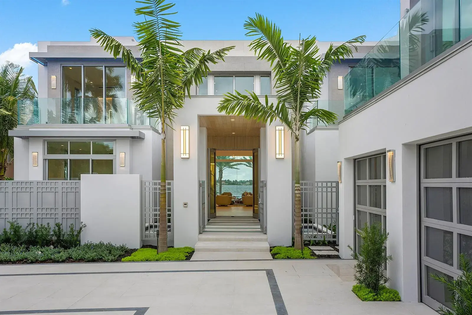 3030 WASHINGTON Road, West Palm Beach FL 33405