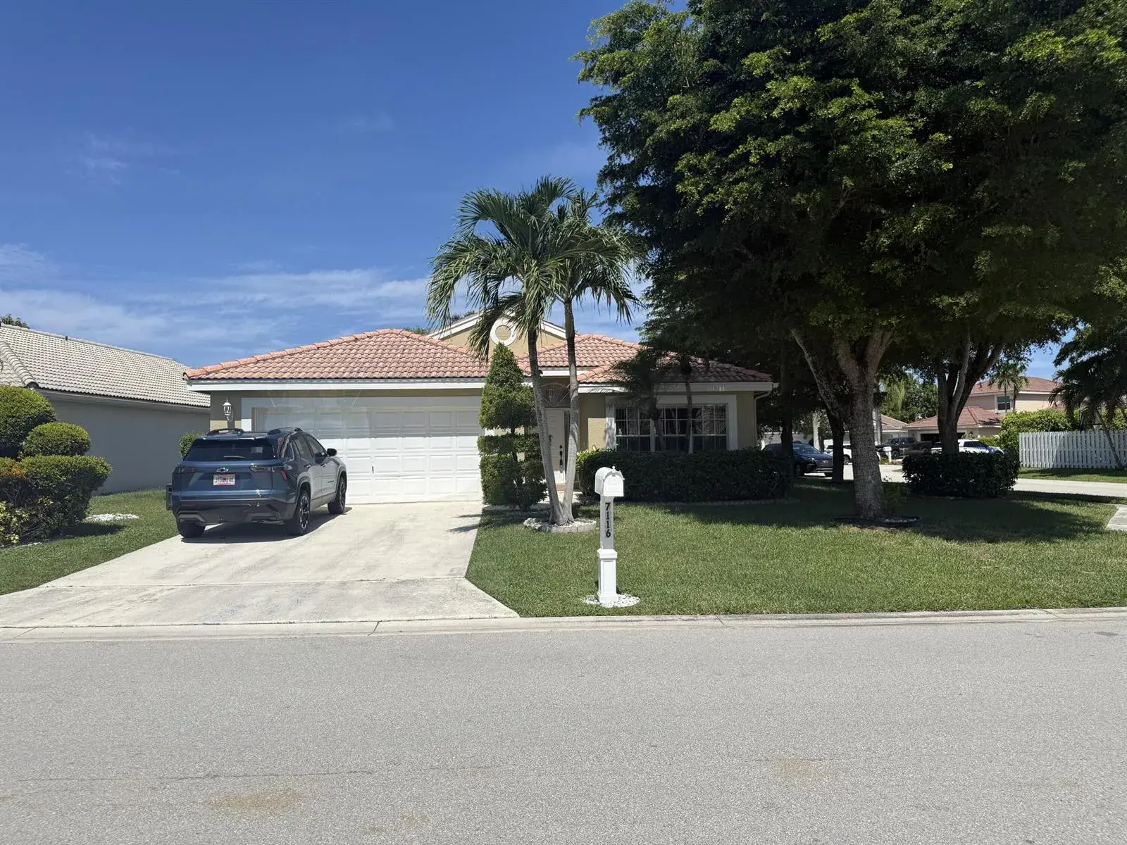 3 bedroom 2 bath Residential for sale at 7116 CATALINA Way, Lake Worth FL 33467