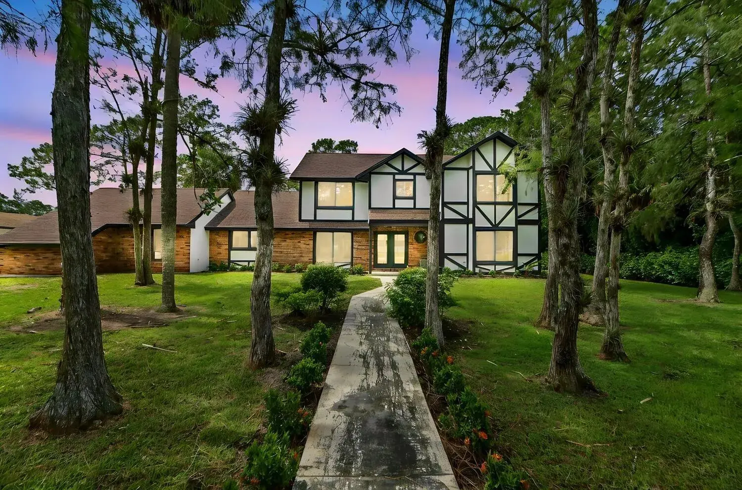 6 bedroom 4 bath Residential for sale at 12986 Marcella Boulevard, FL 33470